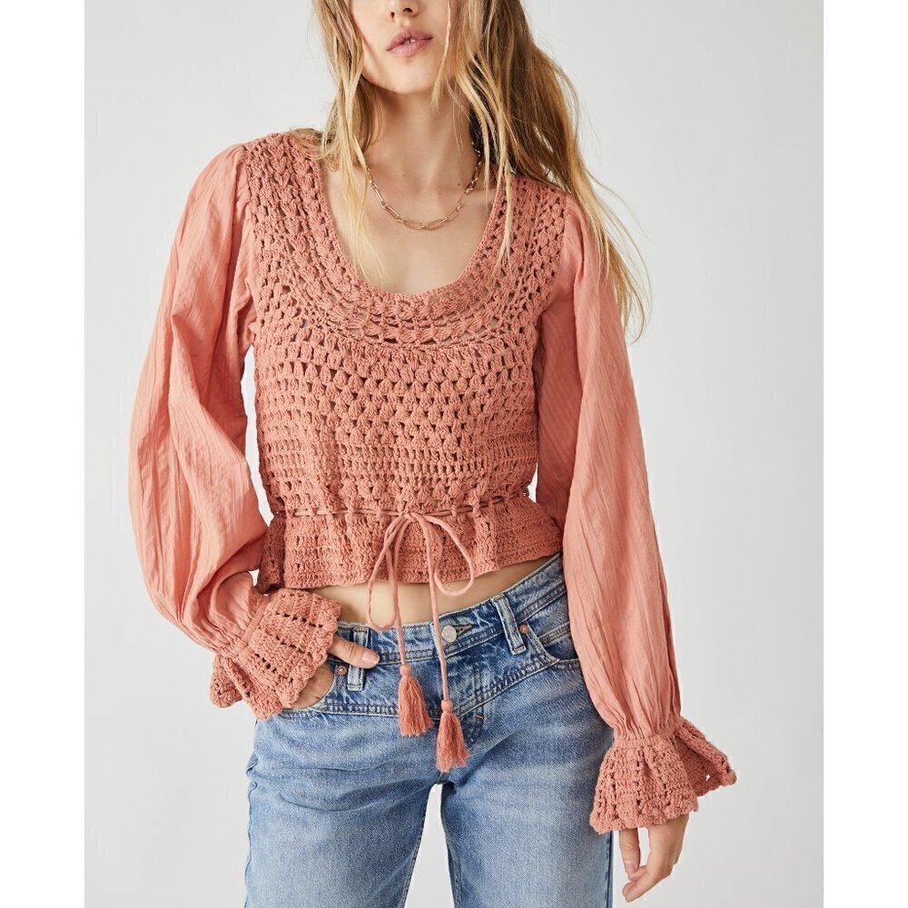 FREE PEOPLE Megan Crochet Top Shirt / Coral Sand S